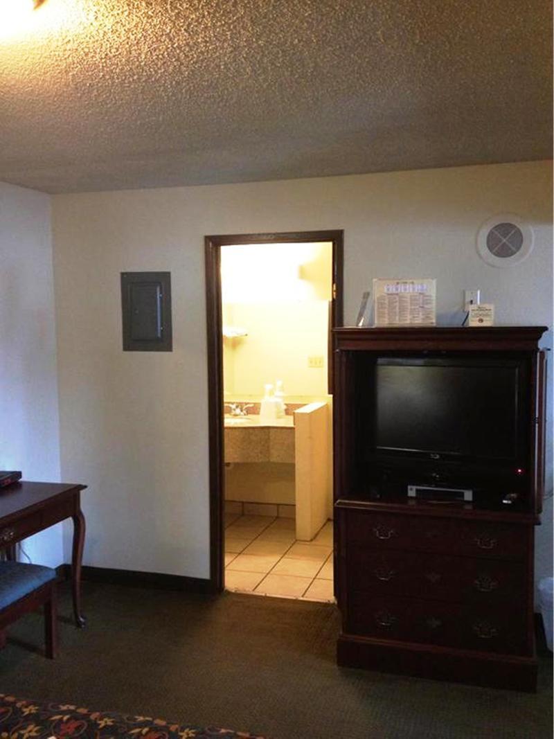 Knights Inn & Suites Seatac Airport Tukwila Exterior photo