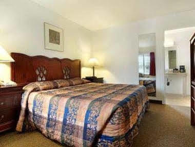 Knights Inn & Suites Seatac Airport Tukwila Exterior photo